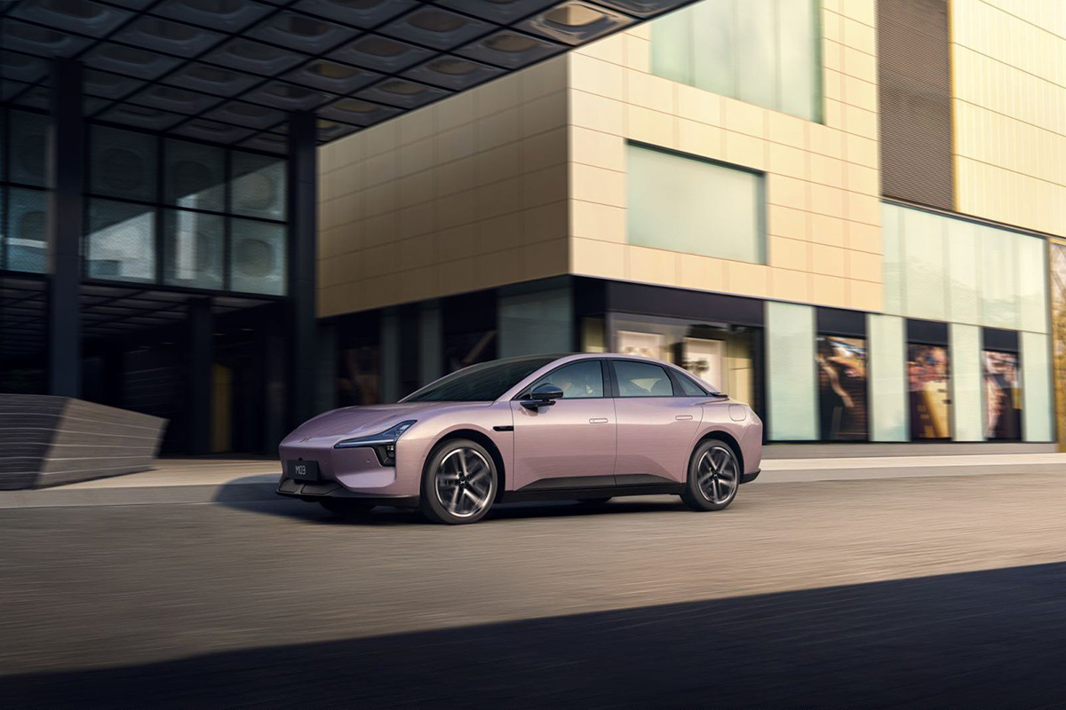 小(xiǎo)鵬MONA M03